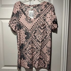 Pink paisley print top